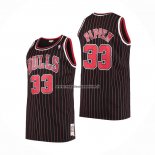 Maglia Chicago Bulls Scottie Pippen NO 33 Mitchell & Ness 1996-97 Nero